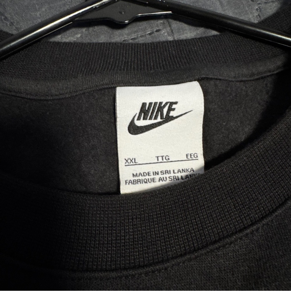Nike Black Crewneck Sweatshirt with White Swoosh - Picture 2 of 2